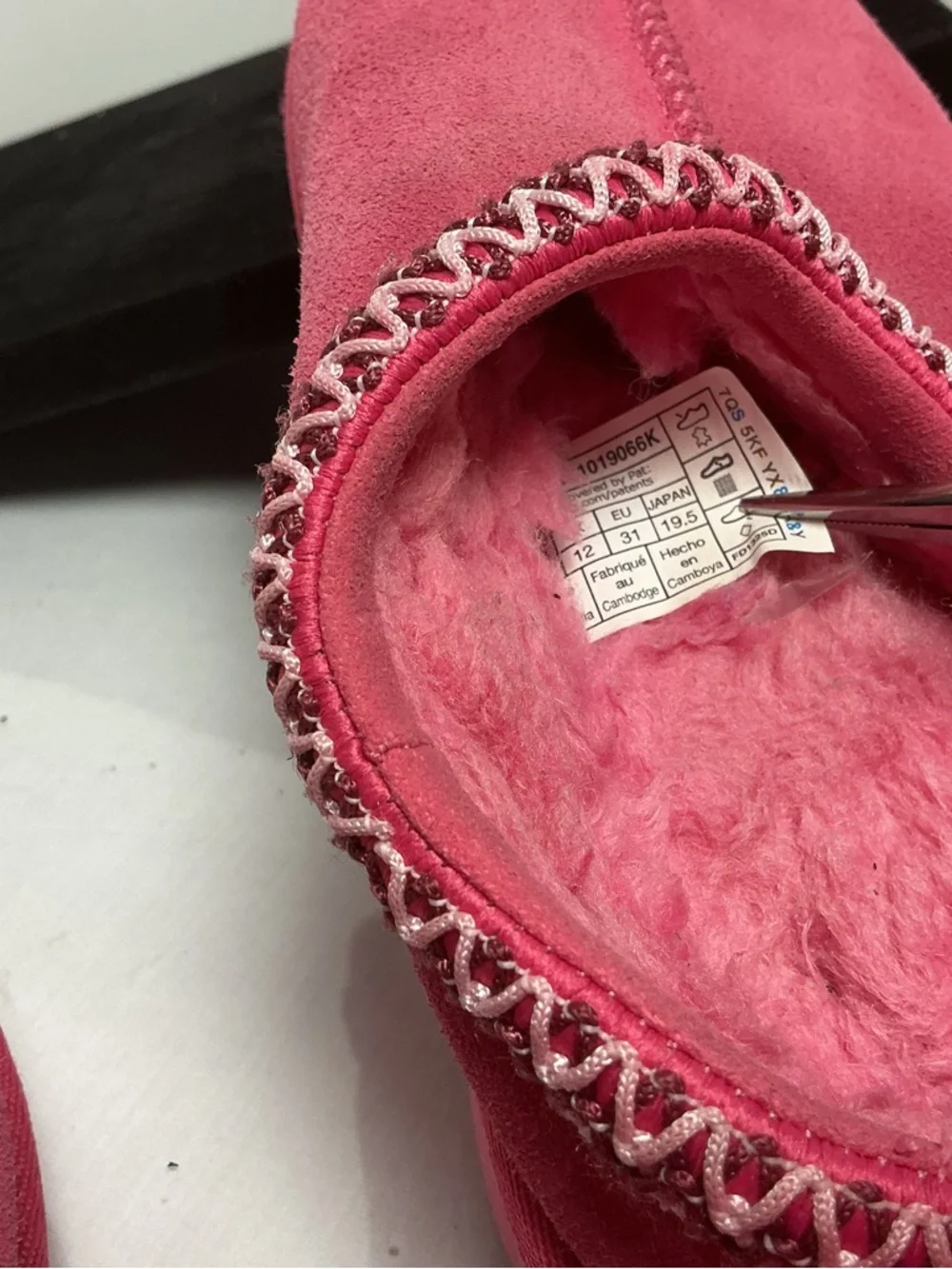 UGG Tasman Slipper Pink Suede Sheepskin Lined Youth Size 13